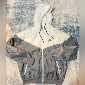 Nike windbreaker grey/white